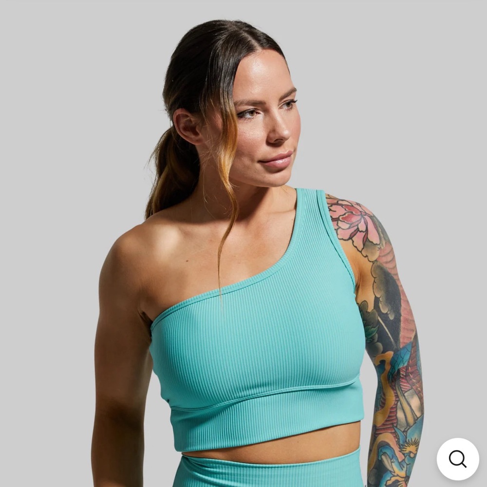Evolve sports bra